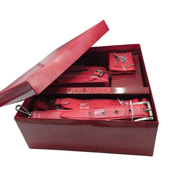 Steve Madden Bag Special Edition Red‎ Evelyn Gift Set Purse 2 Bag Straps Wallet - Picture 2 of 15